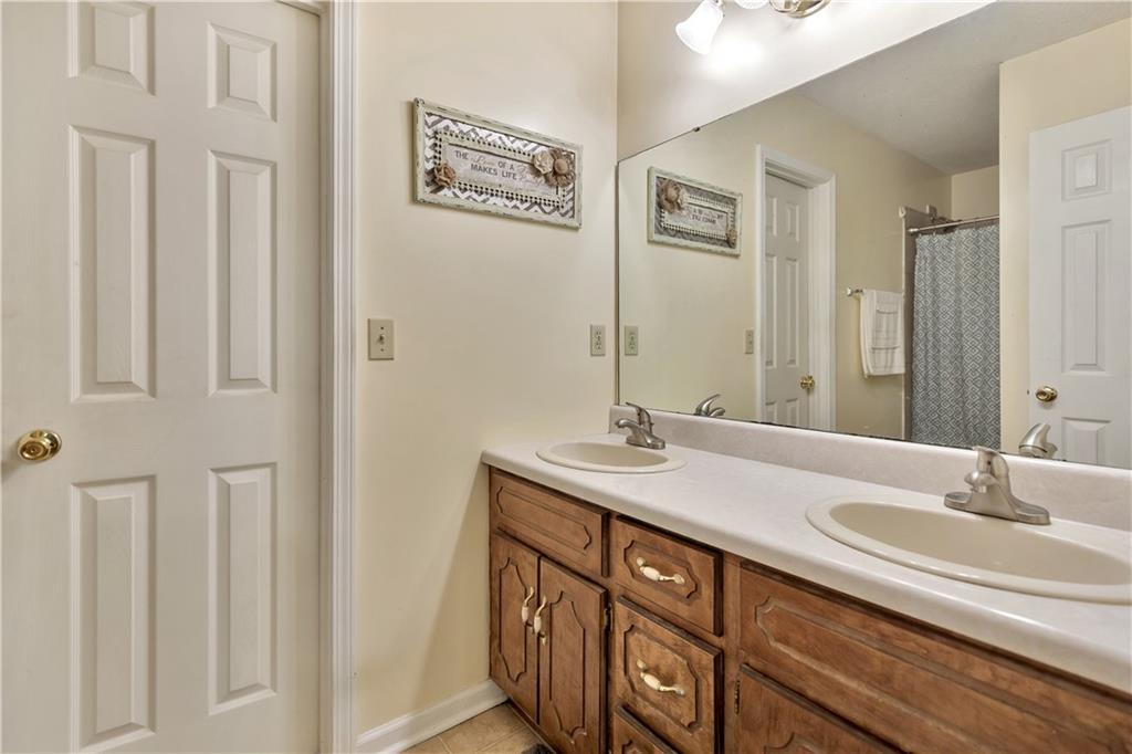 3207 Dobbins Bridge Rd Property Photo 12