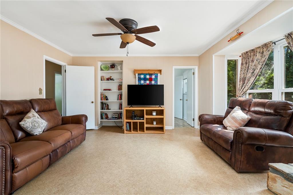 204 Thomas St Property Photo 13