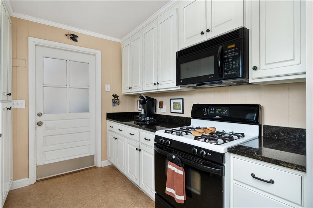 204 Thomas St Property Photo 18