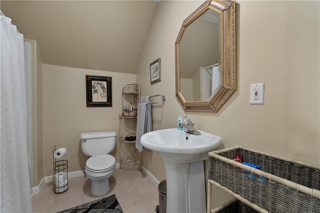 108 Arizona Rd Property Photo 12