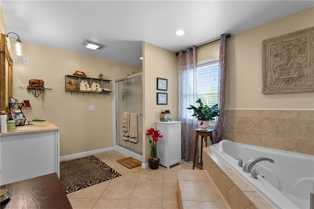 108 Arizona Rd Property Photo 16