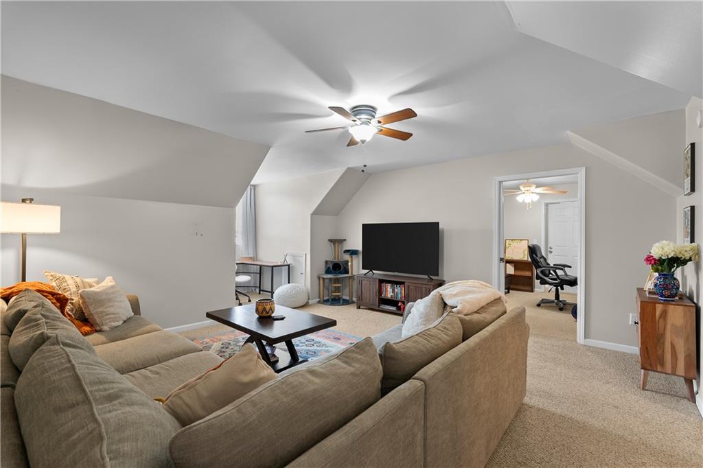 108 Arizona Rd Property Photo 32
