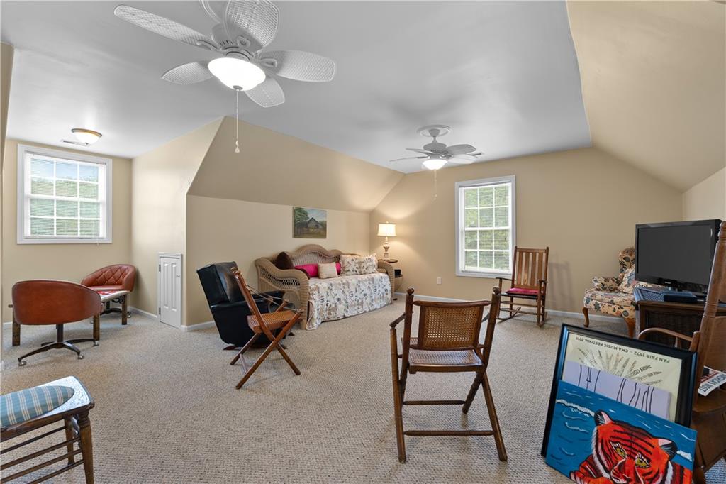 108 Arizona Rd Property Photo 43