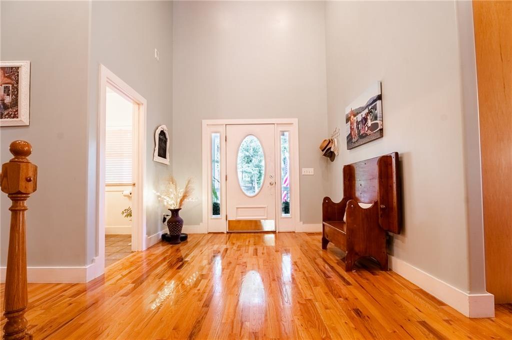 102 Mandalay Way Property Photo 7