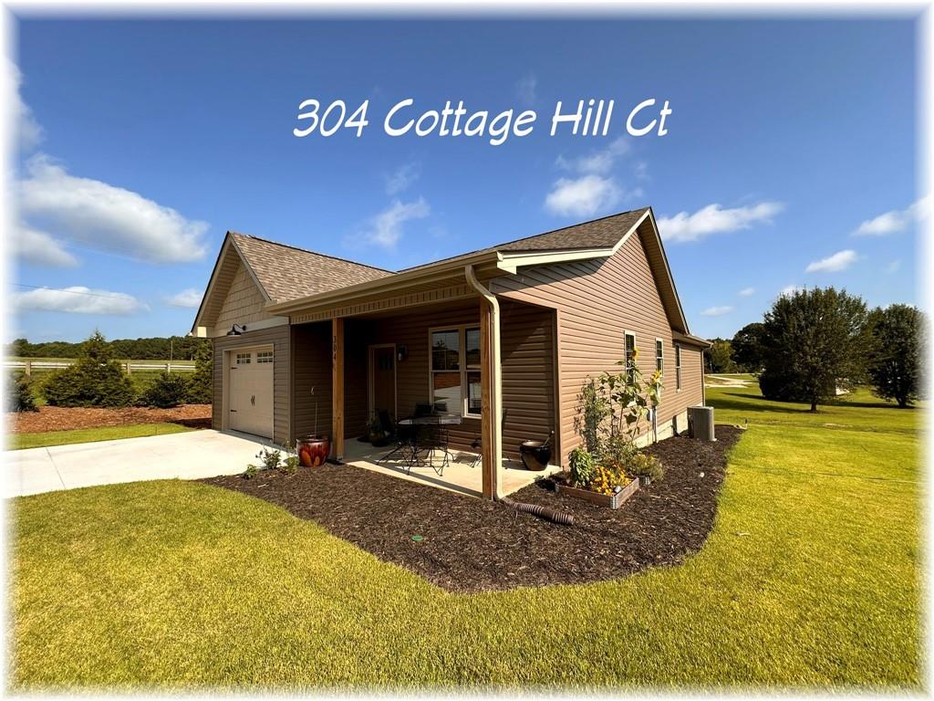 304 Cottage Hill Ct Property Photo 1