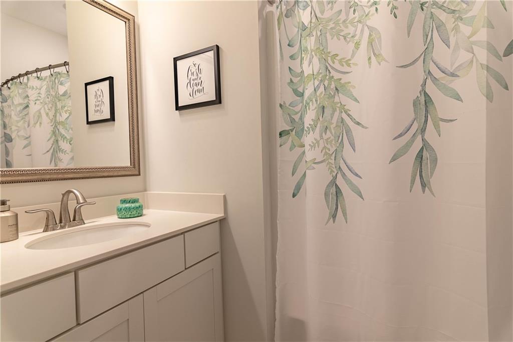 307 Valley Oak Dr Property Photo 25