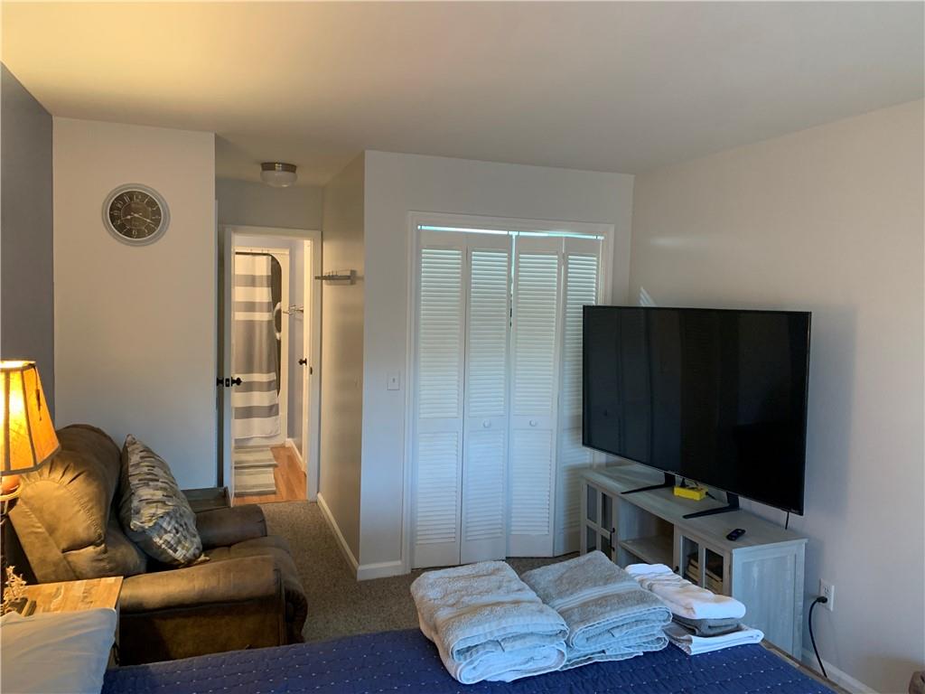 115 Harbor Lights Dr Property Photo 10