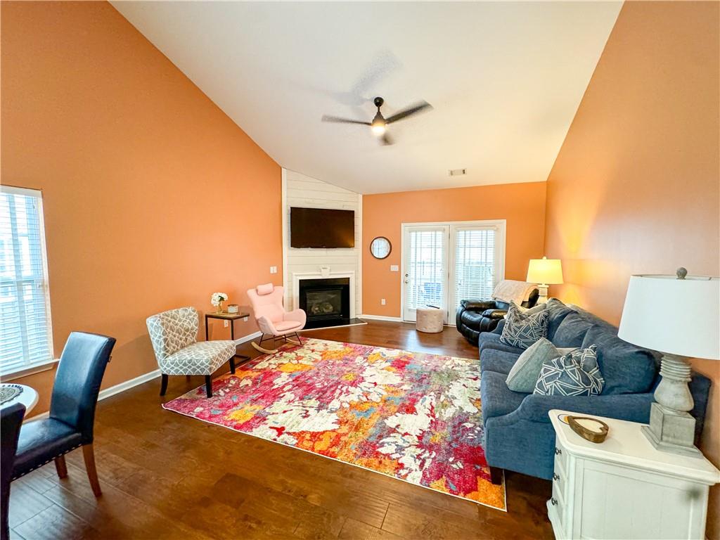 116 Ledgewood Way Property Photo 5