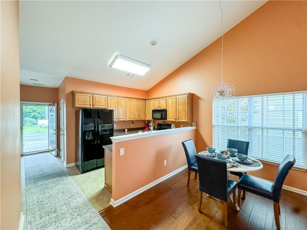 116 Ledgewood Way Property Photo 6