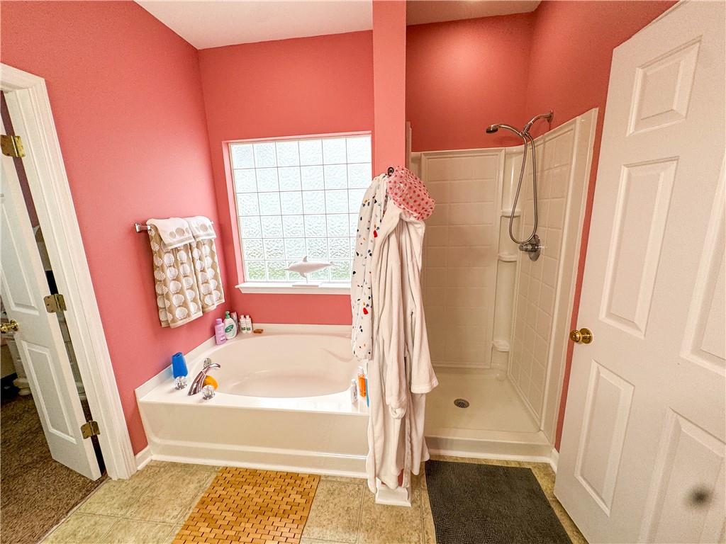 116 Ledgewood Way Property Photo 19