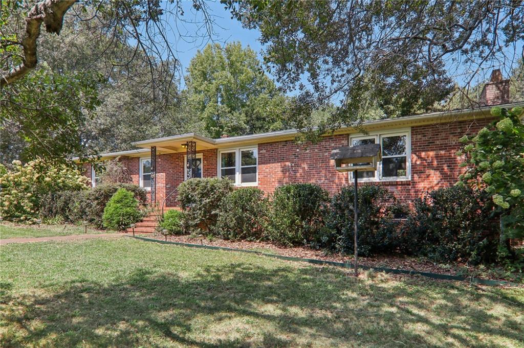 613 Farrs Rd Property Photo 4