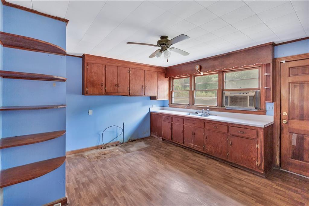 567 Mauldin Lake Rd Property Photo 12