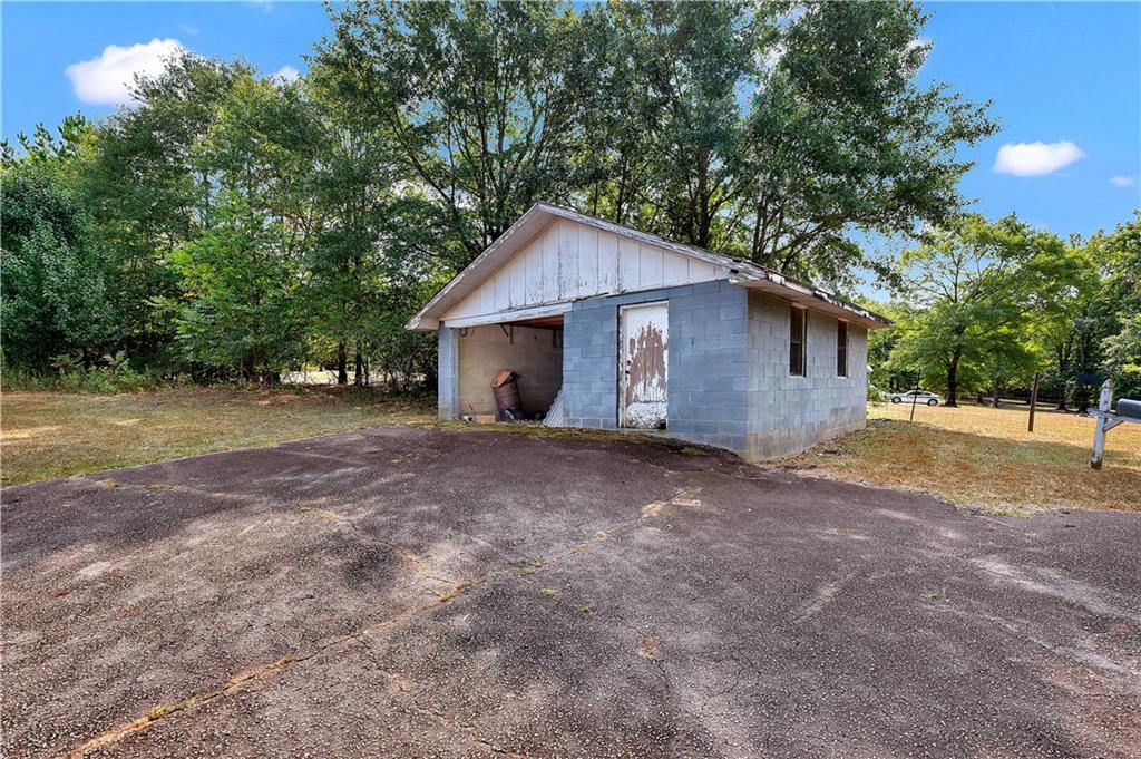 567 Mauldin Lake Rd Property Photo 20