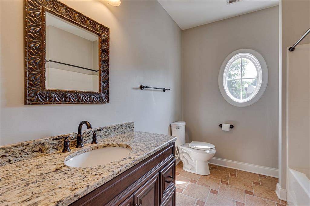 319 Wexford Hills Ct Property Photo 18