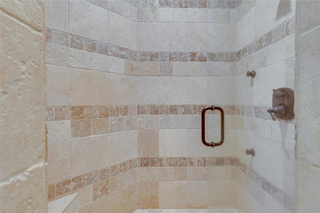 319 Wexford Hills Ct Property Photo 22
