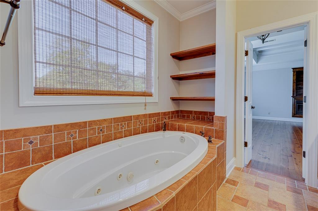 319 Wexford Hills Ct Property Photo 23