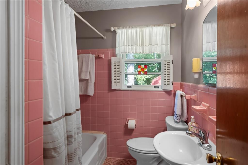 128 Tanglewood Dr Property Photo 24