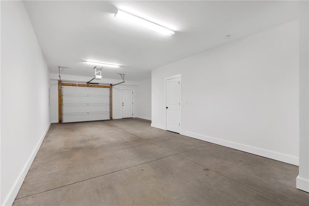 254 Thomas Green Blvd Property Photo 20
