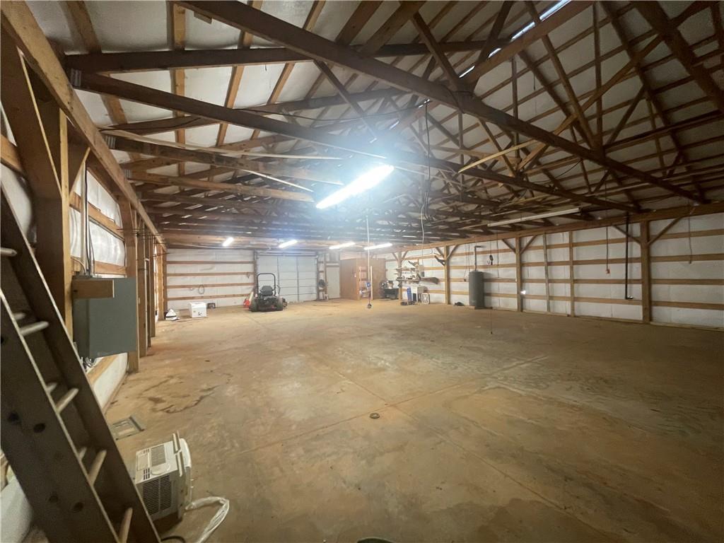 397 Springbrook Rd Property Photo 9