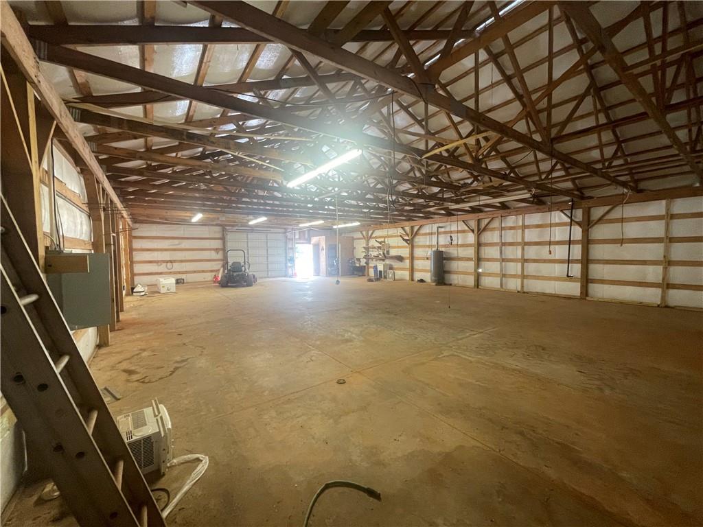 397 Springbrook Rd Property Photo 14