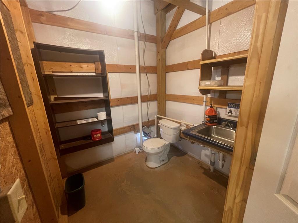 397 Springbrook Rd Property Photo 15