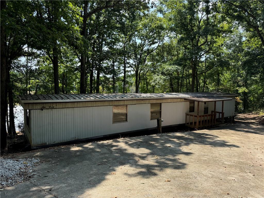223 Beaver Ln Property Photo 3