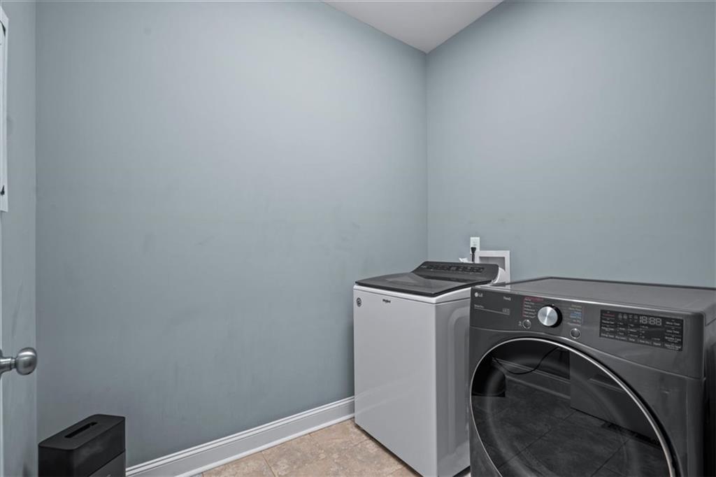 104 Snug Harbor Rd Property Photo 17