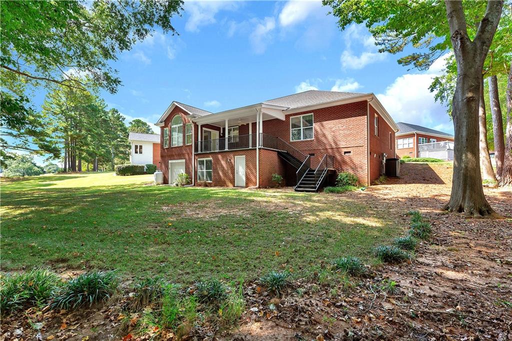 119 Green Chase E Property Photo 33