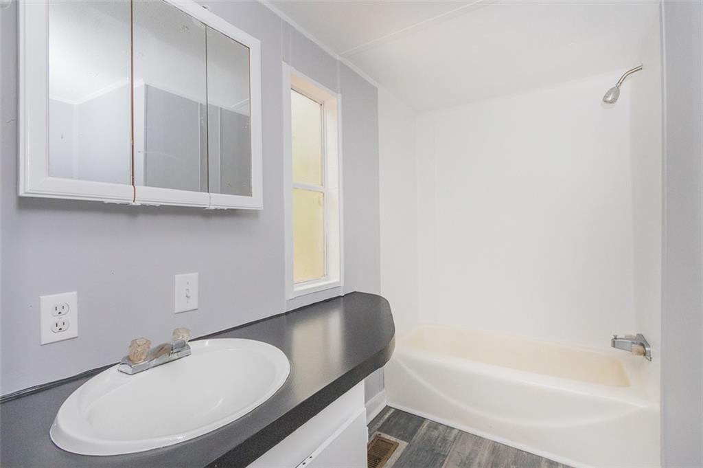 1008 Wilson Rd Property Photo 24