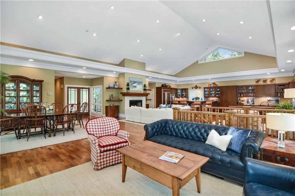 38 Calm Sea Dr Property Photo 16