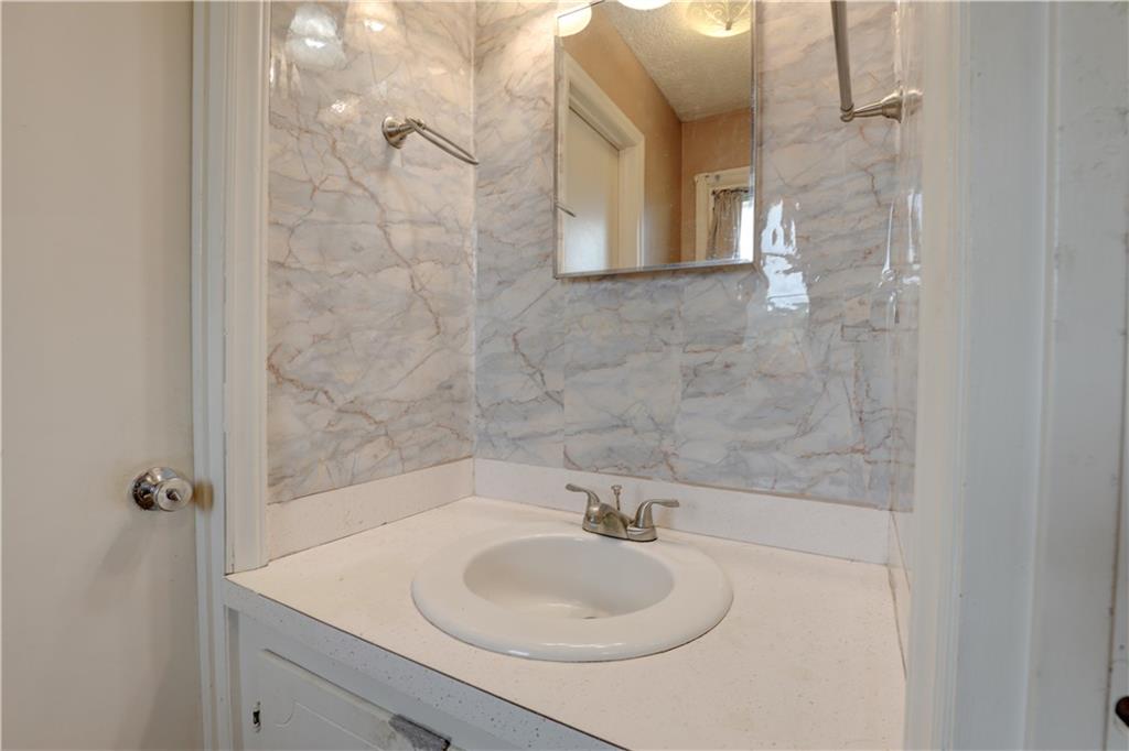 324 Cherry Dr Property Photo 14