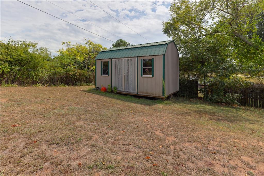 324 Cherry Dr Property Photo 21