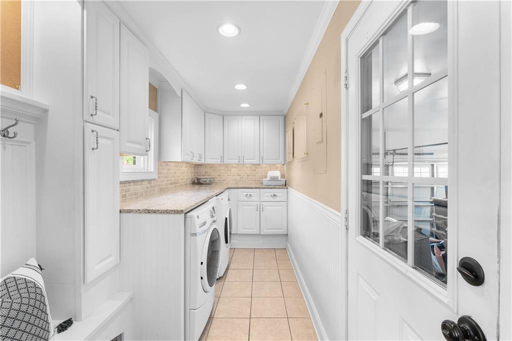 325 Smithfield Dr Property Photo 18
