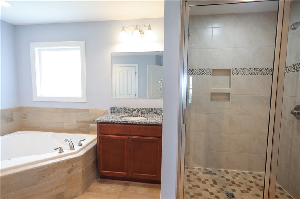 579 Issaqueena Trl Property Photo 32