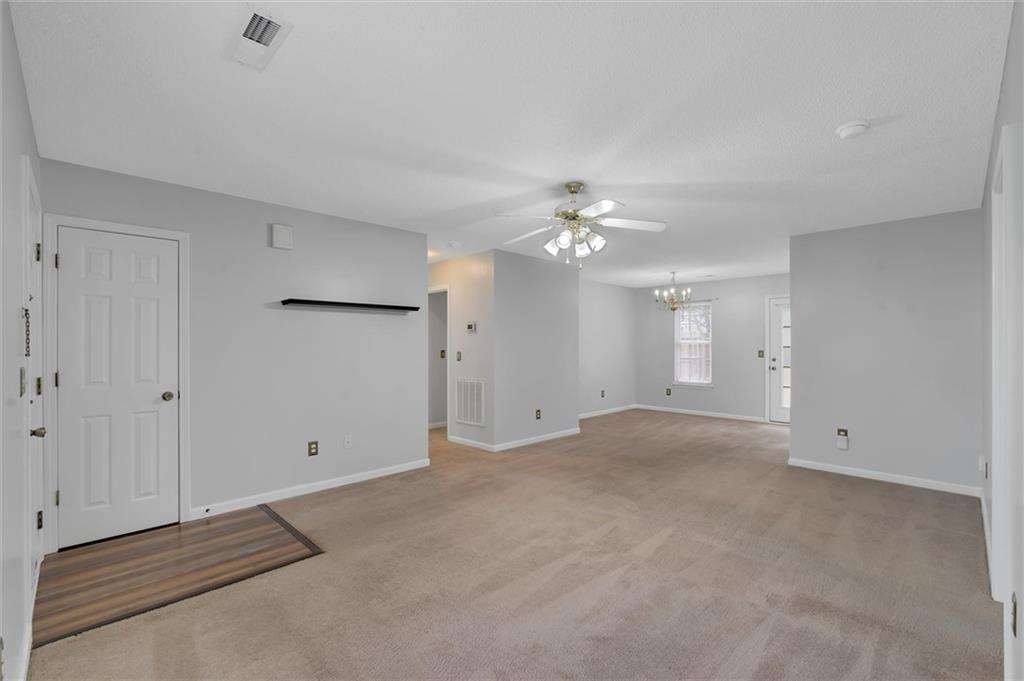 119 Arbors Ct Property Photo 6