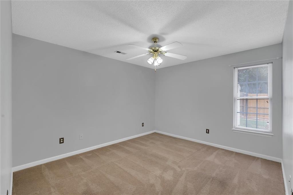 119 Arbors Ct Property Photo 17