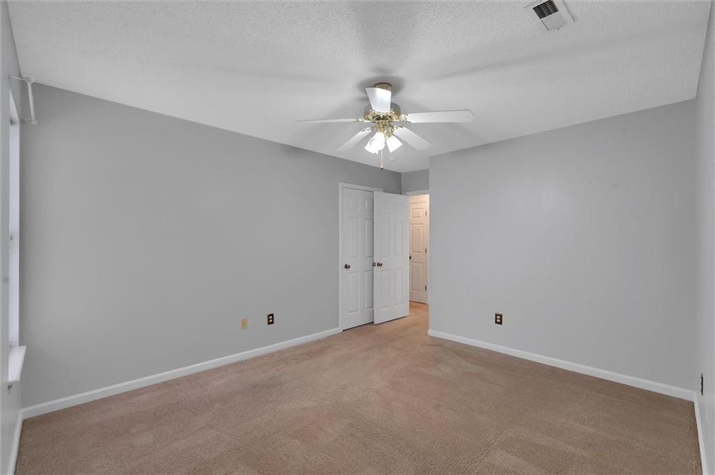 119 Arbors Ct Property Photo 18