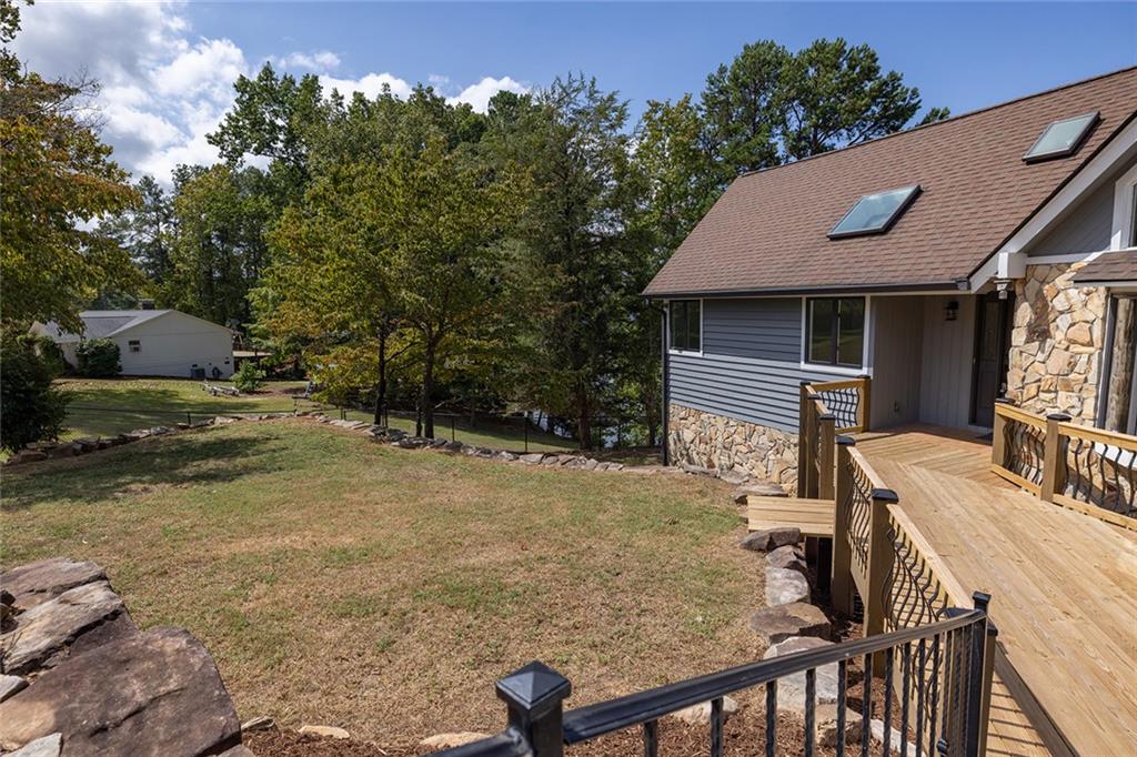 5007 Bridgeview Dr Property Photo 4