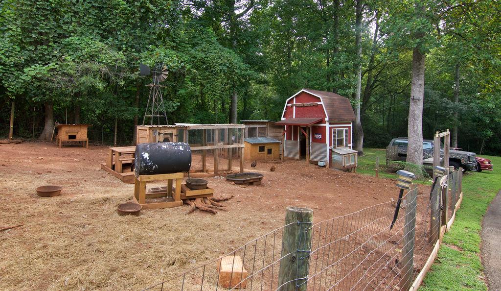 110 Weatherly Dr Property Photo 21