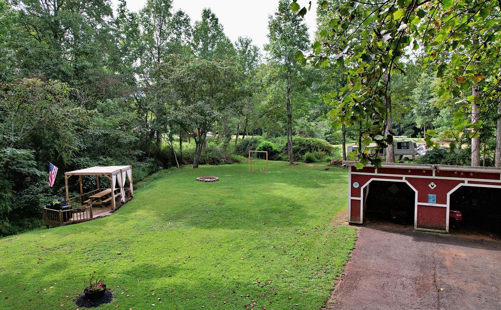 110 Weatherly Dr Property Photo 26