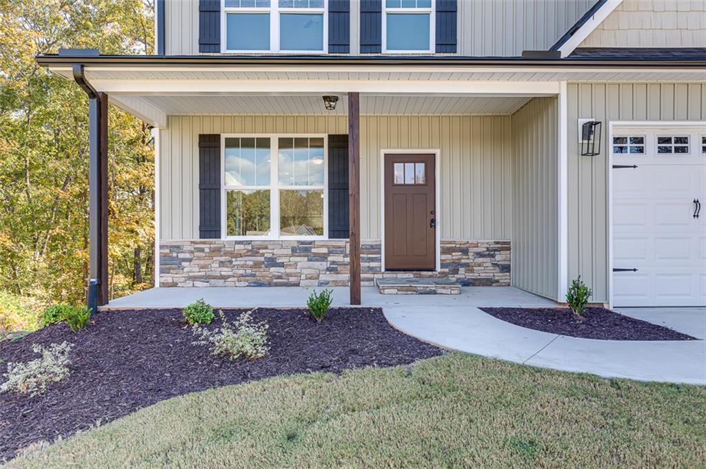 102 Pawleys Ct Property Photo 5