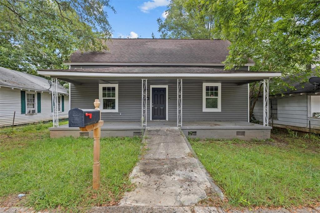 308 Lawson Ave Property Photo 2