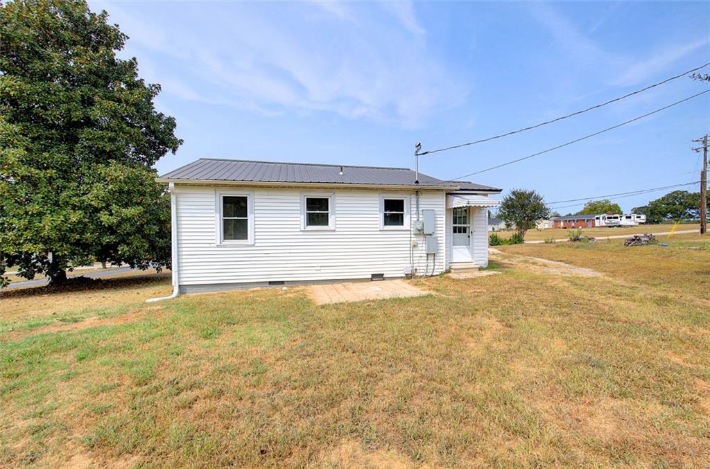 210 Poore Rd Property Photo 30