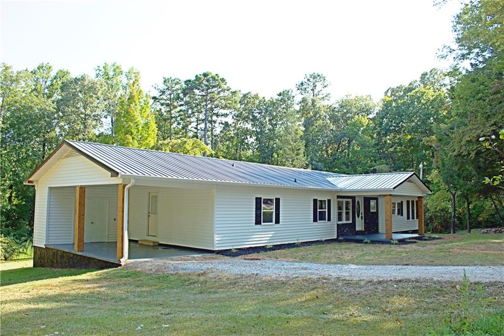 350 Burnt Tanyard Rd Property Photo 1