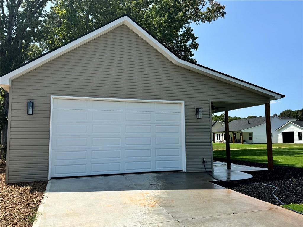 101 Pawleys Ct Property Photo 8