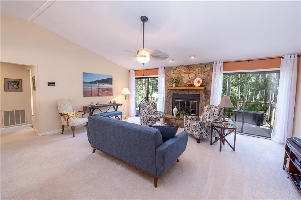 44 Par Harbor Way Property Photo 7
