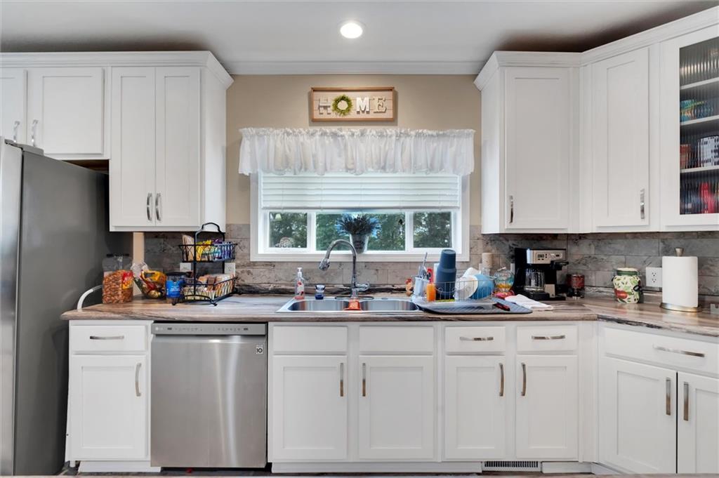 651 Shady Grove Rd Property Photo 15