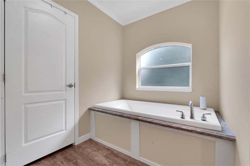651 Shady Grove Rd Property Photo 22