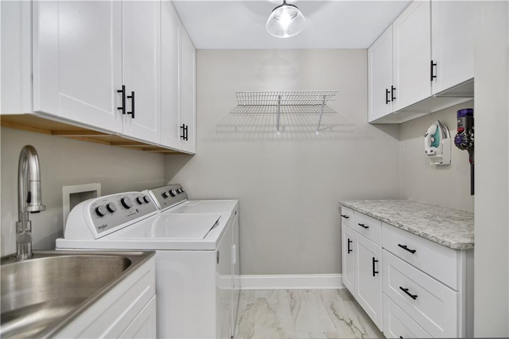 25 Spy Glass Ln Property Photo 34