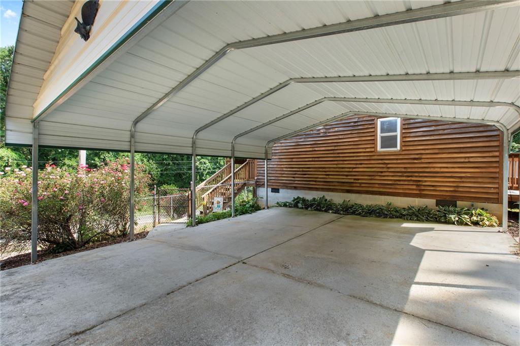 1549 Hunts Bridge Rd Property Photo 29